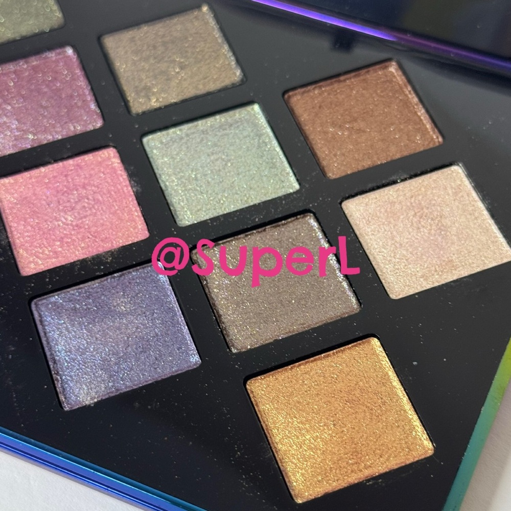 NEW Fenty Beauty By Rihanna Limited Edition Galaxy Eyeshadow Eye Shadow Palette - Picture 7 of 13